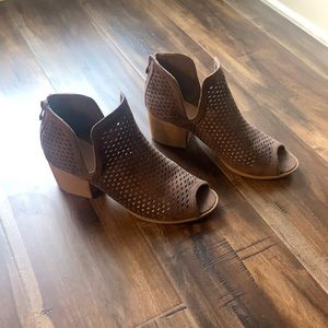 Brown open-toe suede booties. Size 8.5. Cute cut out ankle detail.